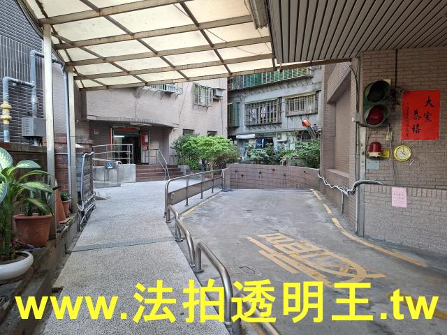 三重大樓法拍-4